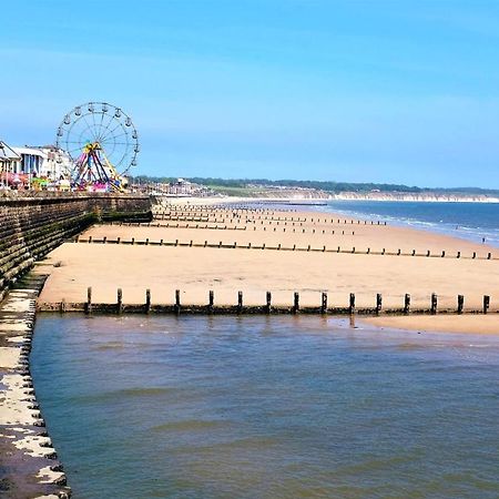 Sea Front Apartment With Massage Shower Netflix Great Location Bridlington Exterior photo